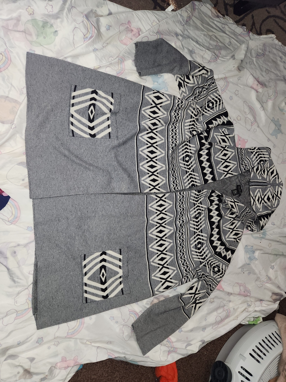 Rachel Zoe Gray and Black Geometric Hooded Cardigan